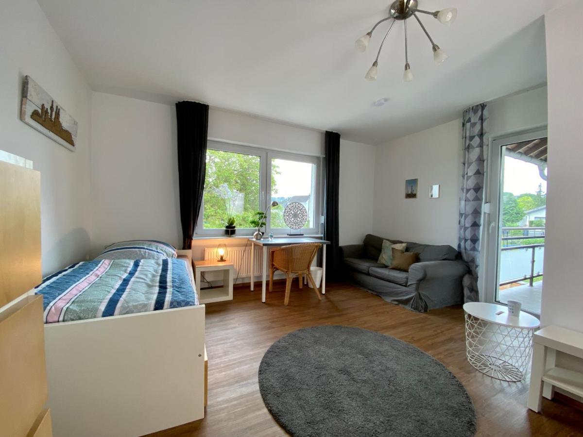 Villa Haus Im Gruenen à Bornheim  Extérieur photo