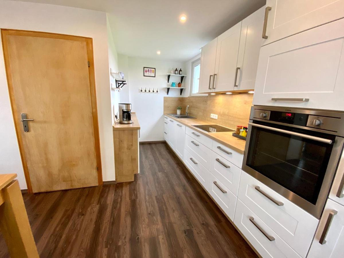 Villa Haus Im Gruenen à Bornheim  Extérieur photo