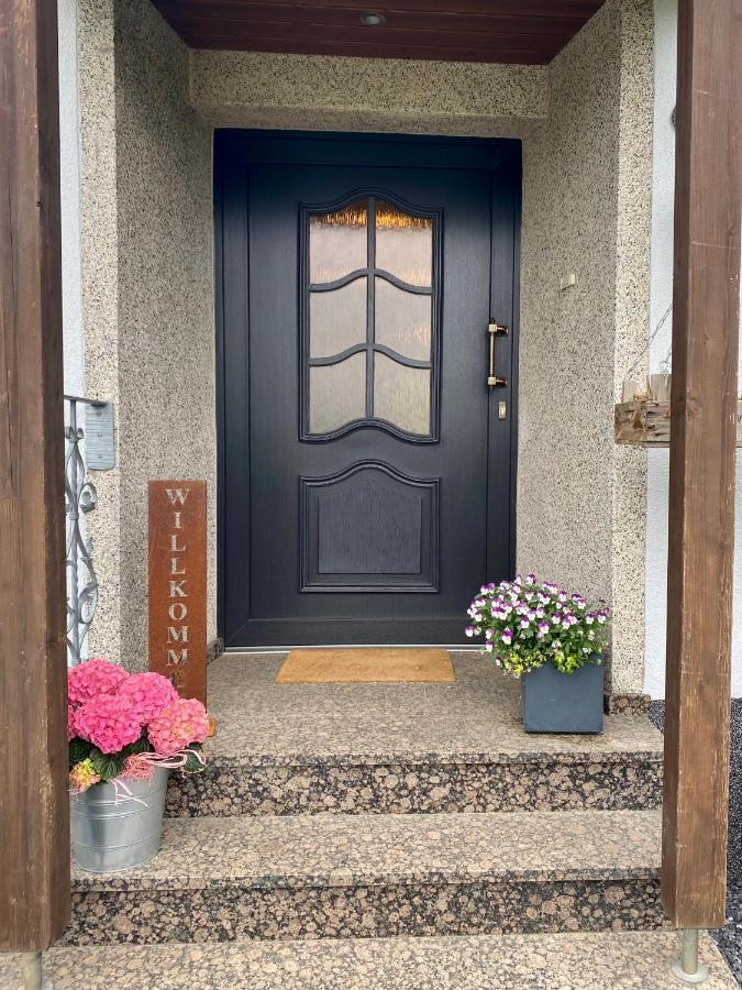 Villa Haus Im Gruenen à Bornheim  Extérieur photo